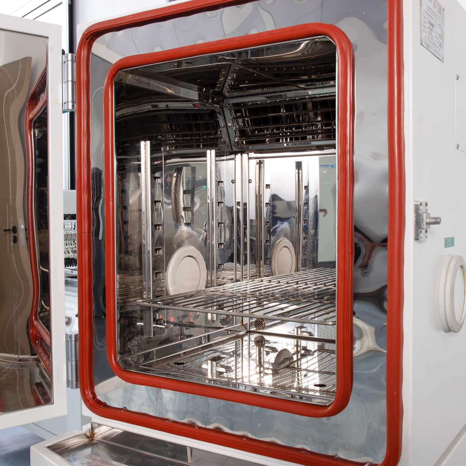 Programmable constant temperature and humidity testing machine